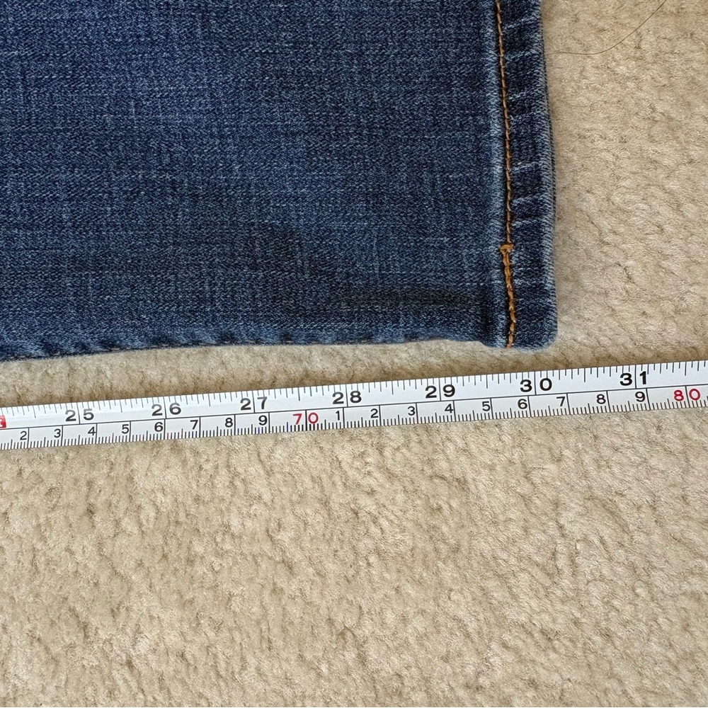 Levi’s 414 Classic Straight fit medium wash blue jeans, sz 22W - Picture 4 of 7